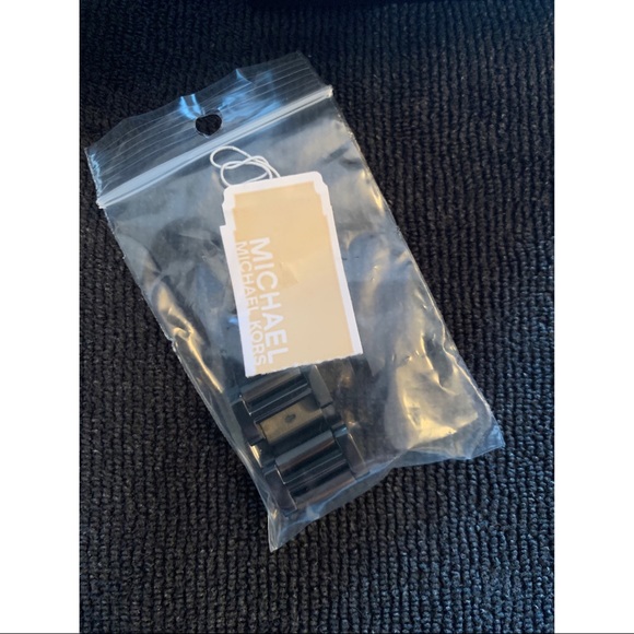 Michael Kors watch - black & rose gold - Picture 7 of 8